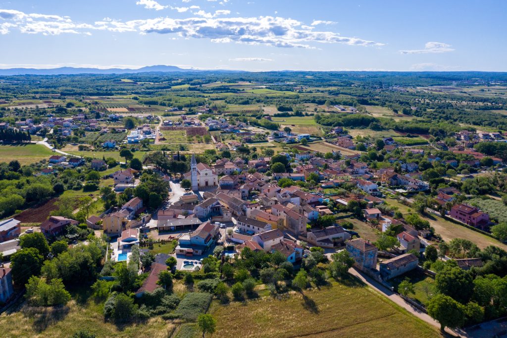 Kaštelir-Labinci među najboljim turističkim selima svijeta 2025. prema UNWTO-u